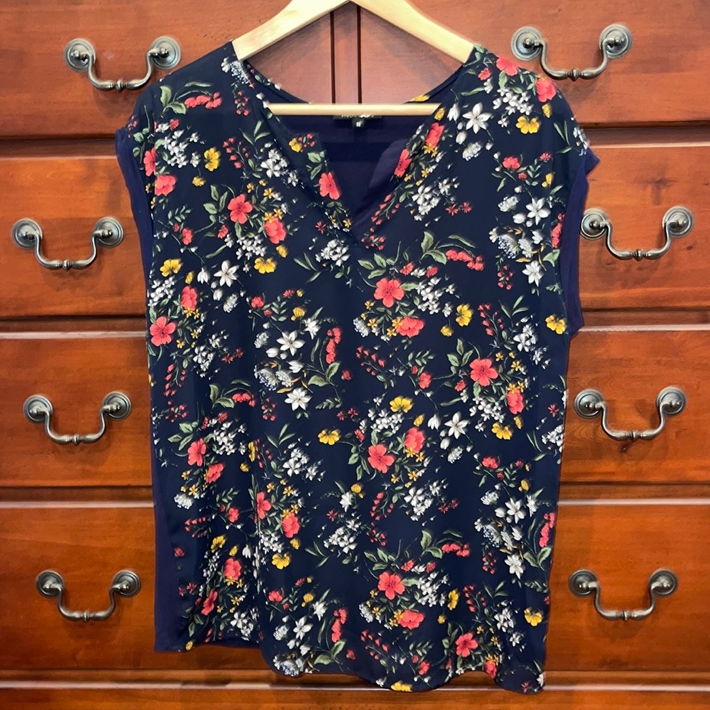 PAPERMOON navy floral top